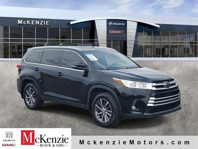 used 2019 Toyota Highlander car, priced at $28,788