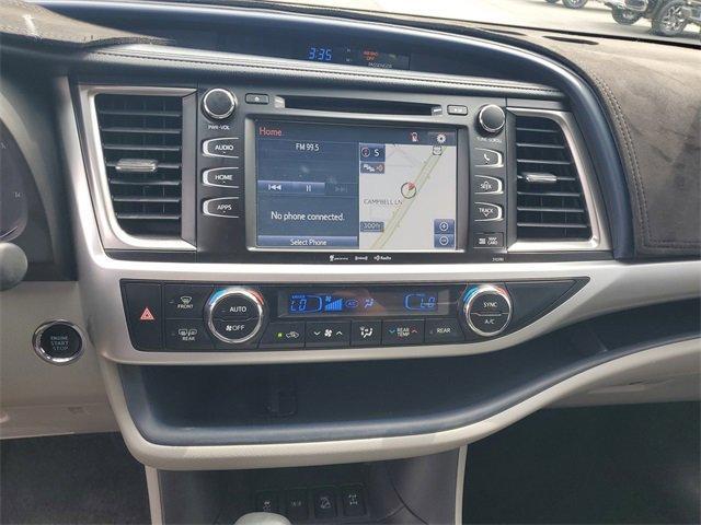 used 2019 Toyota Highlander car, priced at $28,788