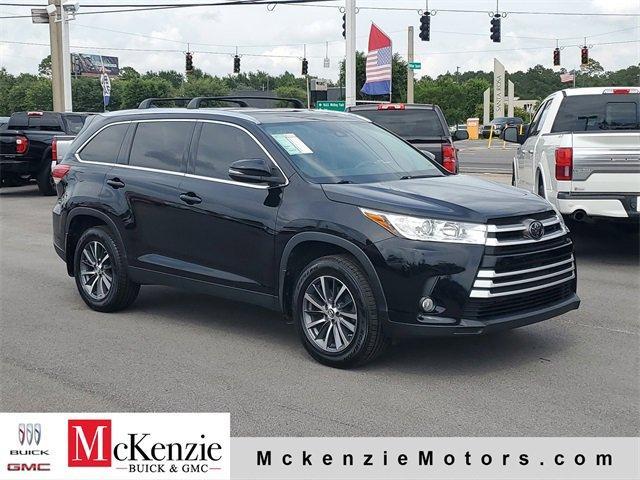 used 2019 Toyota Highlander car, priced at $28,788