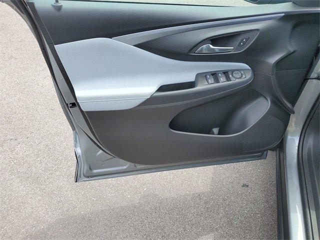 new 2025 Buick Envista car, priced at $26,085