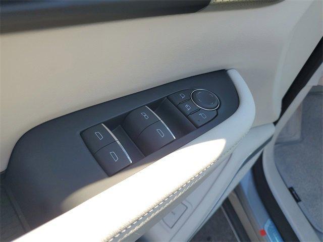 new 2025 Buick Enclave car, priced at $60,925