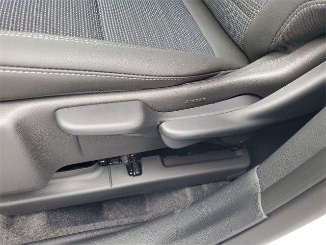 new 2025 Buick Envista car, priced at $25,715