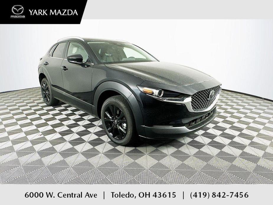 new 2025 Mazda CX-30 car