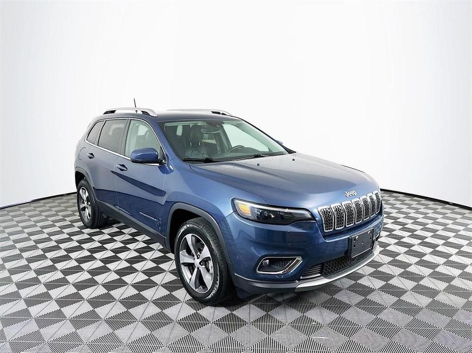 used 2020 Jeep Cherokee car, priced at $20,212