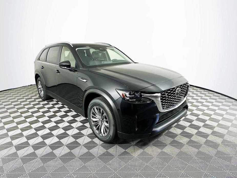 new 2025 Mazda CX-90 car, priced at $39,600