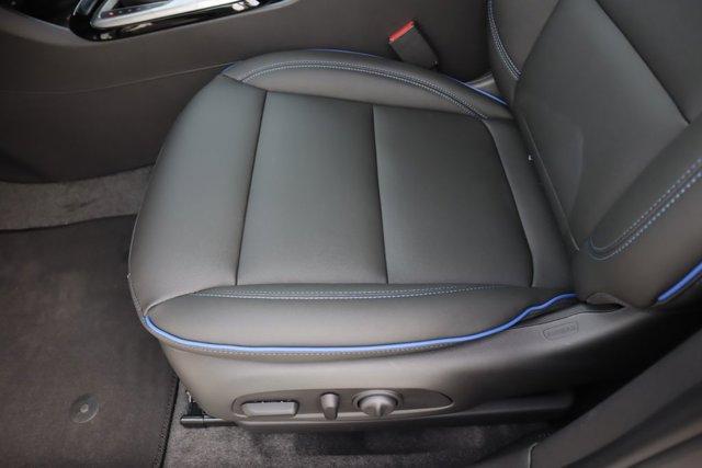 new 2025 Buick Envista car, priced at $27,500