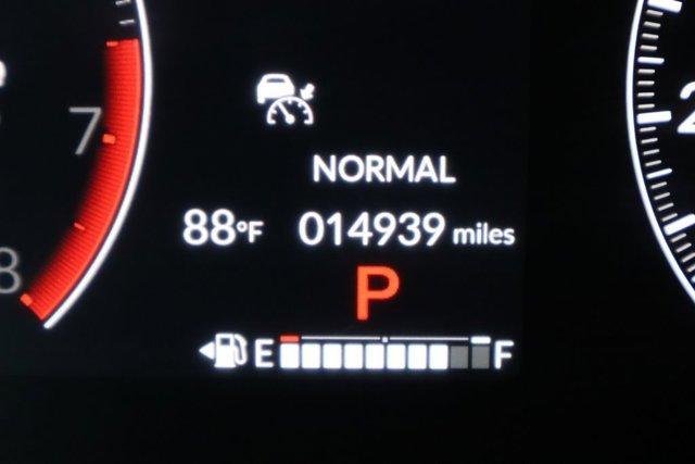 used 2025 Honda Pilot car, priced at $38,500