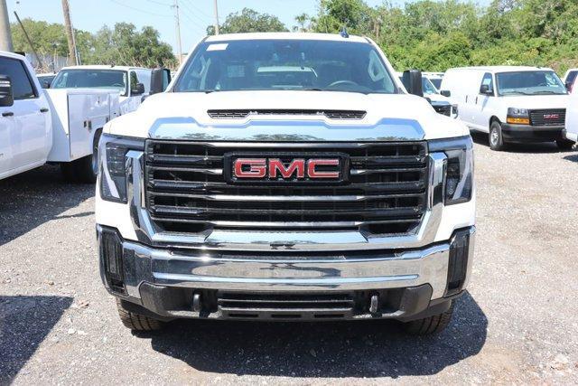 new 2025 GMC Sierra 3500 car, priced at $58,244