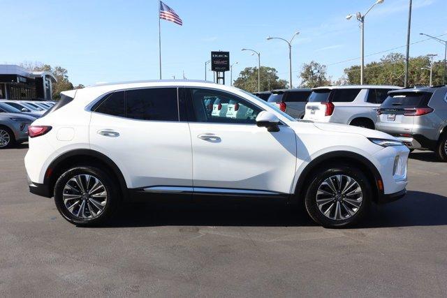 new 2025 Buick Envision car, priced at $35,999