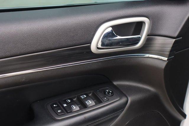 used 2020 Jeep Grand Cherokee car, priced at $25,500