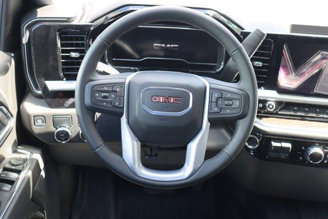 new 2025 GMC Sierra 1500 car, priced at $51,252
