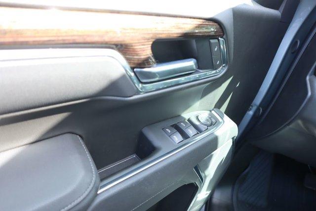new 2025 GMC Sierra 1500 car, priced at $51,252