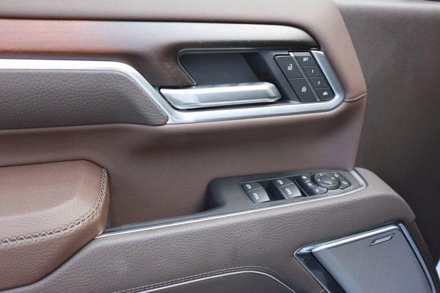 new 2025 GMC Sierra 2500 car, priced at $80,000