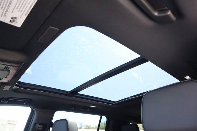 new 2025 GMC Yukon XL car, priced at $91,000
