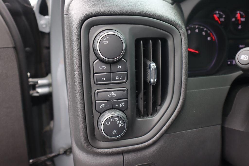 used 2023 Chevrolet Silverado 1500 car, priced at $31,500