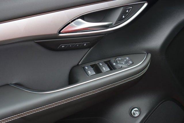 new 2025 Buick Envision car, priced at $37,413