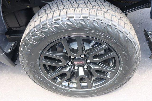 new 2025 GMC Sierra 1500 car, priced at $52,370