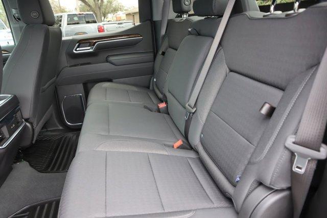 new 2025 GMC Sierra 1500 car, priced at $52,370