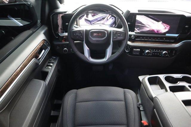 new 2025 GMC Sierra 1500 car, priced at $52,260