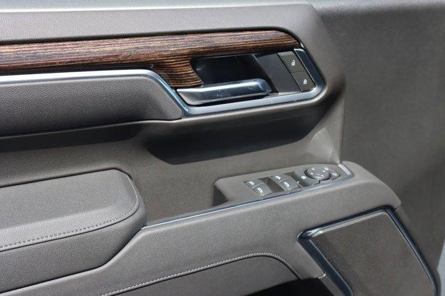 new 2025 GMC Sierra 1500 car, priced at $54,000