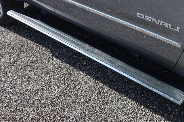 used 2018 GMC Yukon car, priced at $29,000