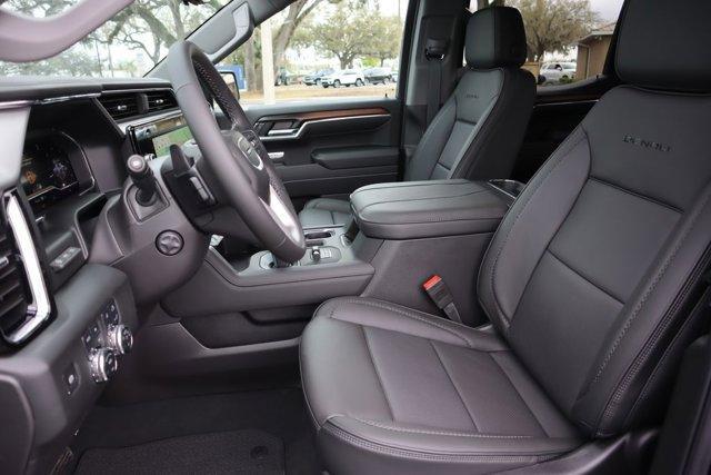 new 2025 GMC Sierra 1500 car, priced at $70,395