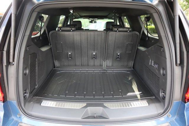 new 2025 GMC Yukon XL car, priced at $88,000