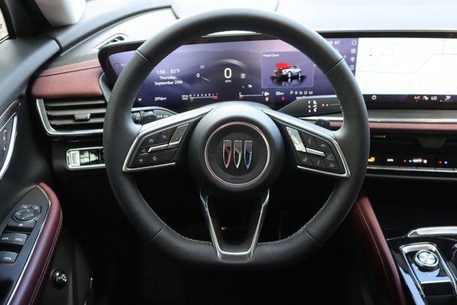 used 2025 Buick Envision car, priced at $38,000