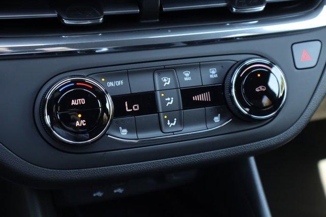 new 2025 Buick Envista car, priced at $25,750
