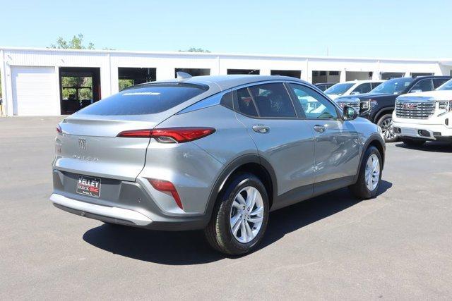 new 2025 Buick Envista car, priced at $25,750
