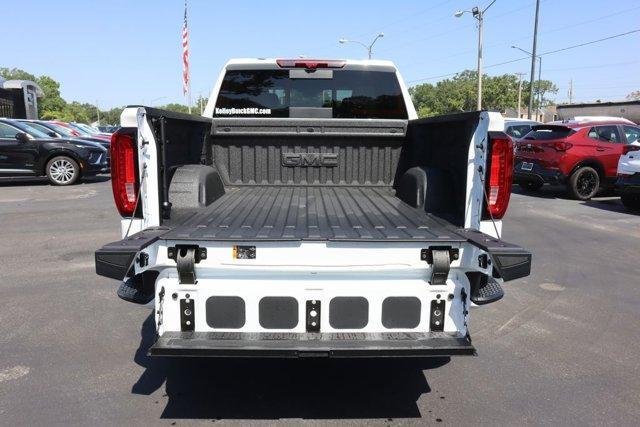 new 2025 GMC Sierra 1500 car, priced at $67,518