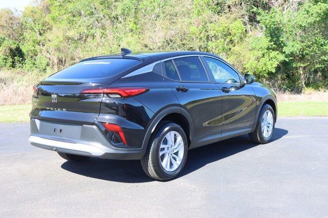 new 2025 Buick Envista car, priced at $26,500