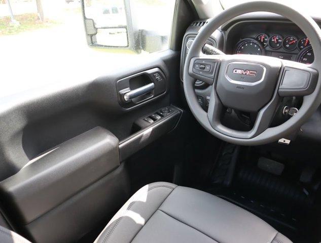 new 2024 GMC Sierra 2500 car, priced at $51,675