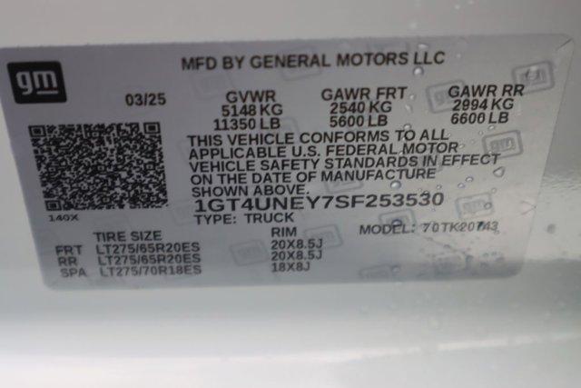 new 2025 GMC Sierra 2500 car, priced at $76,000