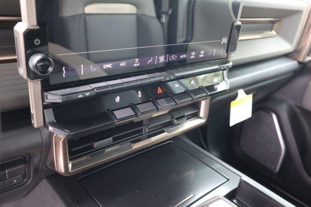 new 2025 GMC HUMMER EV Pickup car, priced at $92,000