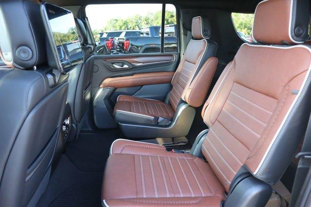 new 2024 GMC Yukon XL car