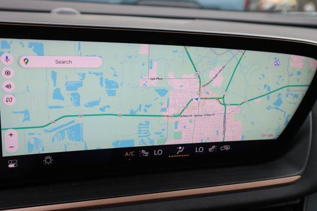 new 2025 Buick Envision car, priced at $40,421