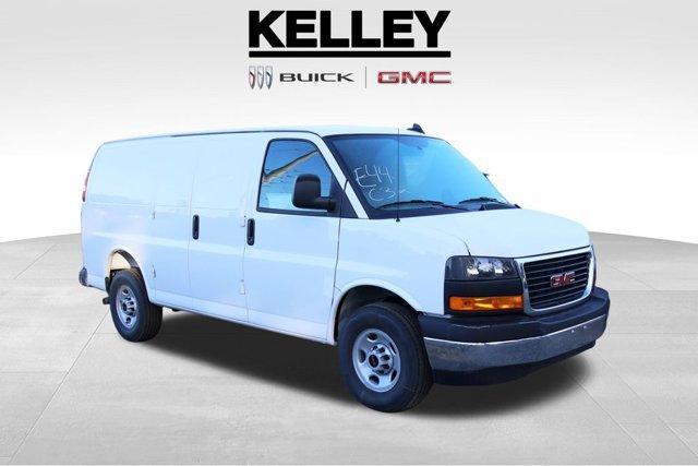 new 2025 GMC Savana 2500 car