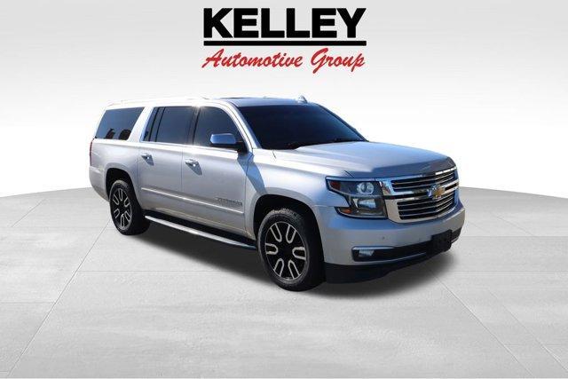 used 2020 Chevrolet Suburban car, priced at $35,962