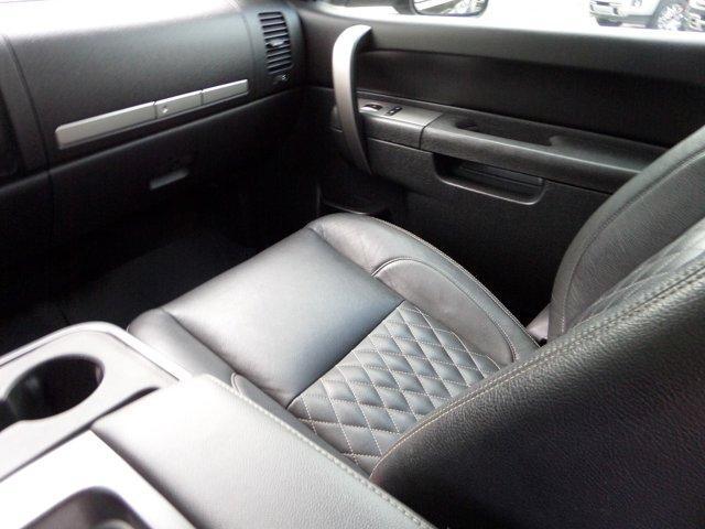 new 2014 Chevrolet Silverado 2500 car