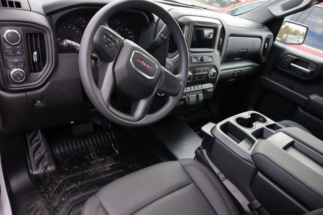 new 2025 GMC Sierra 1500 car, priced at $49,300