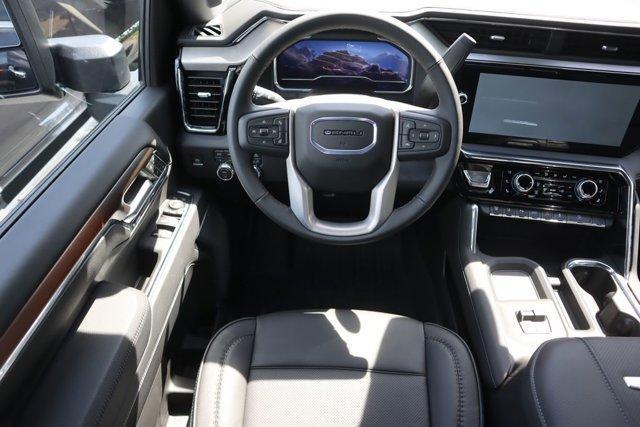 new 2025 GMC Sierra 2500 car, priced at $82,000