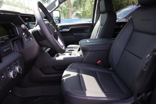 new 2025 GMC Sierra 2500 car, priced at $82,000