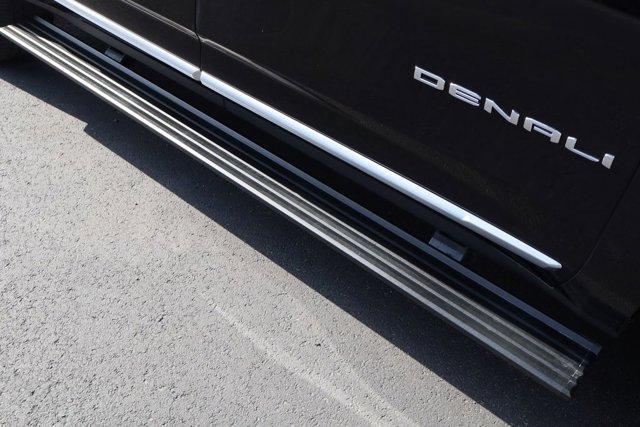 used 2023 GMC Yukon XL car, priced at $65,500