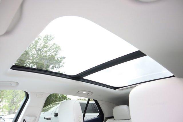 new 2025 Buick Envision car, priced at $44,363