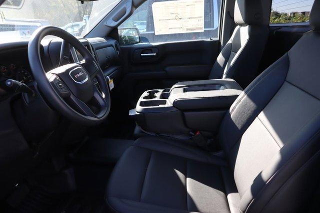 new 2025 GMC Sierra 1500 car, priced at $41,155