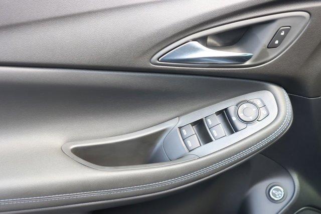 new 2025 Buick Encore GX car, priced at $28,646