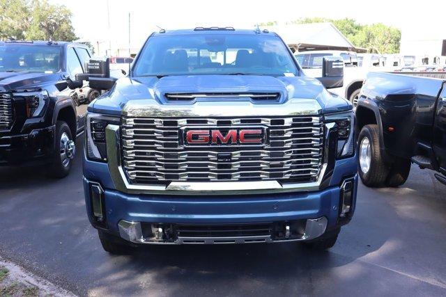 new 2025 GMC Sierra 3500 car, priced at $86,000