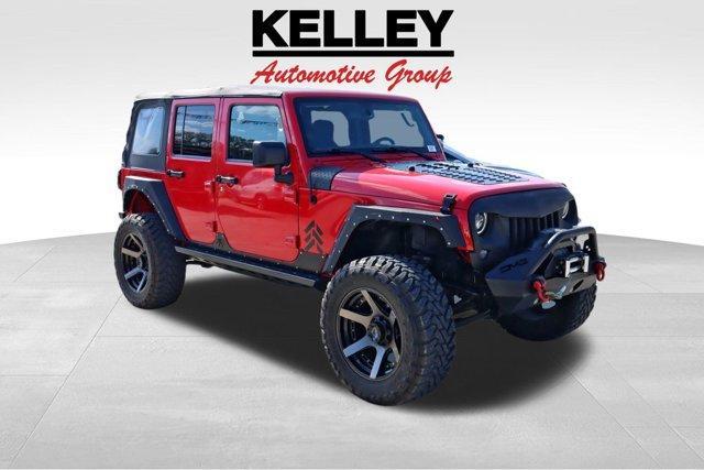 used 2015 Jeep Wrangler Unlimited car, priced at $21,500