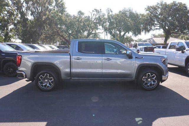 new 2025 GMC Sierra 1500 car, priced at $51,717